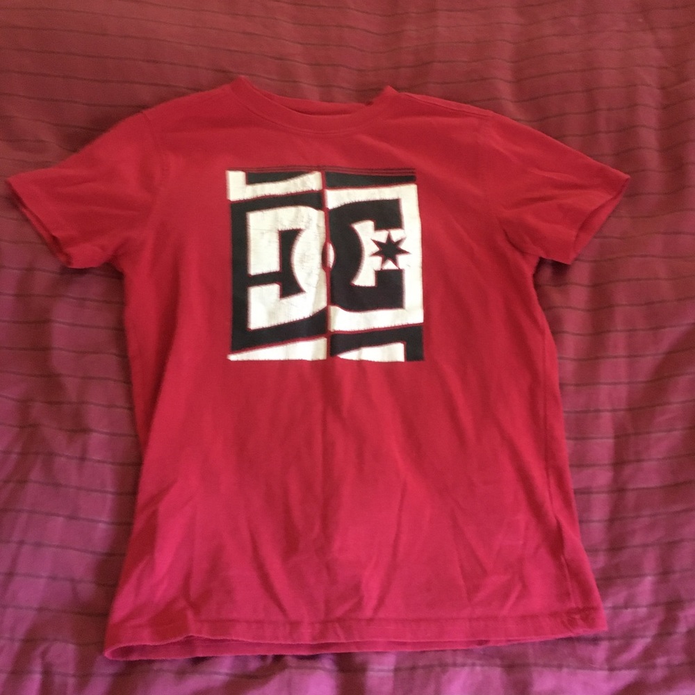 dc baby tee